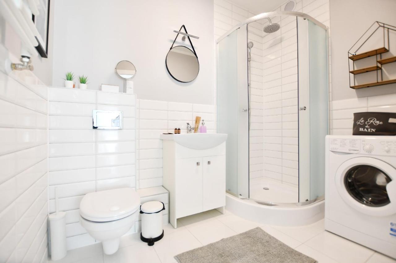 Apartament Kapitanski Apartment โควอบเซก ภายนอก รูปภาพ